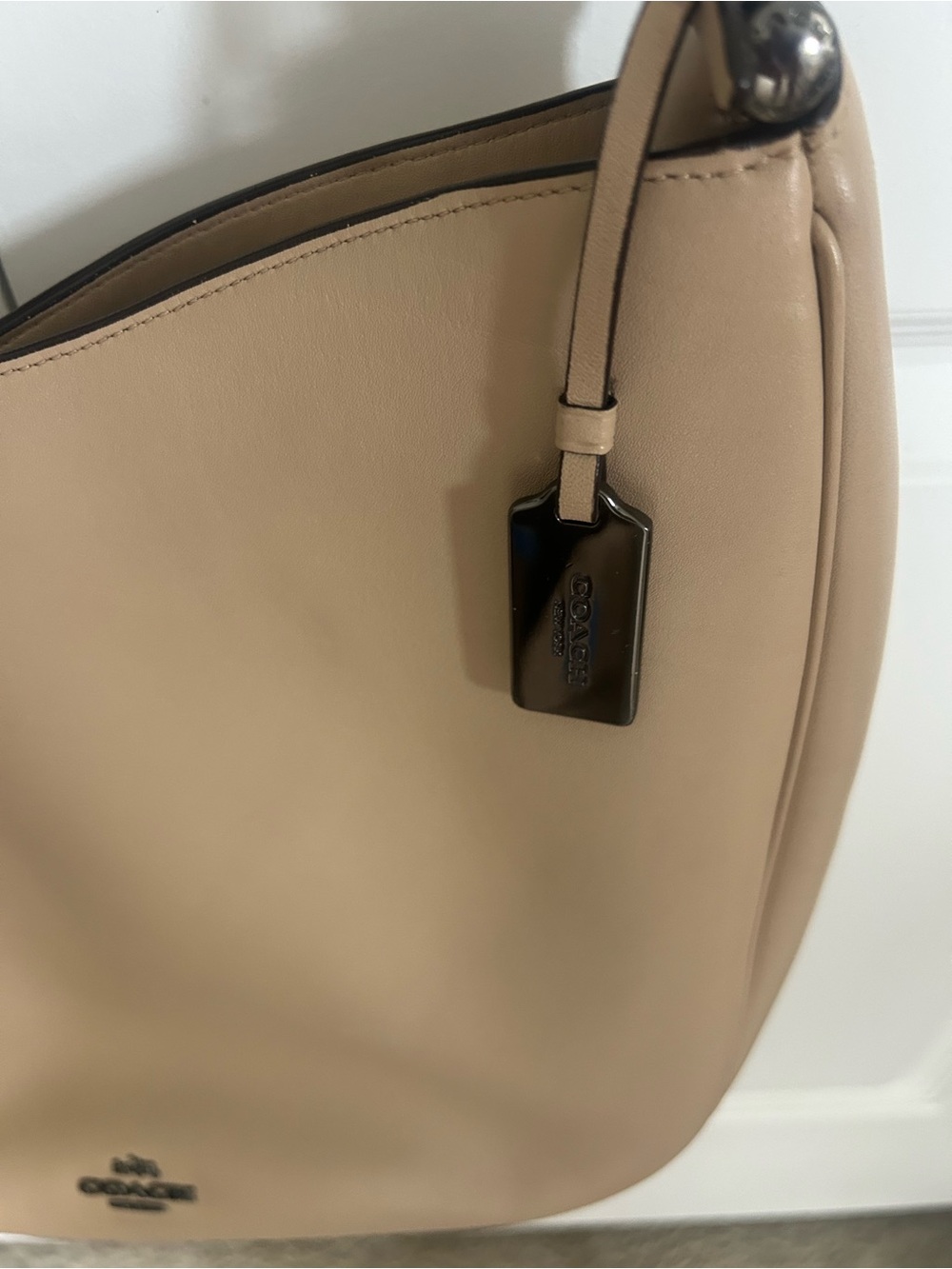 Coach Beige Leather Hobo Shoulder Bag - Picture 5 of 16